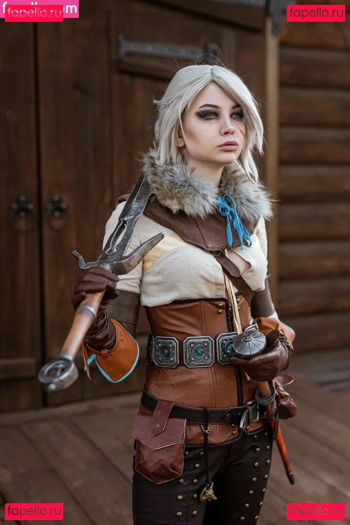 Alexandra Bessonova / Sishka14 / sishka Onlyfans Photo Gallery 