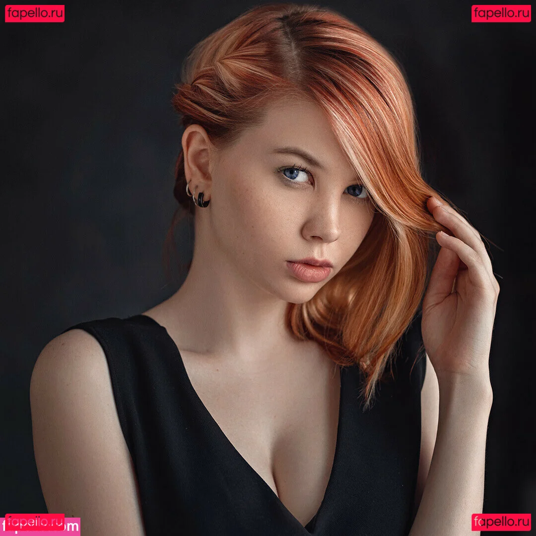 Alexandra Bessonova / Sishka14 / sishka Onlyfans Photo Gallery 