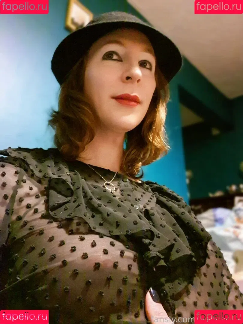 Hellvetika / hellvetikaseraph / hellvetikseraph / https: Onlyfans Photo Gallery 