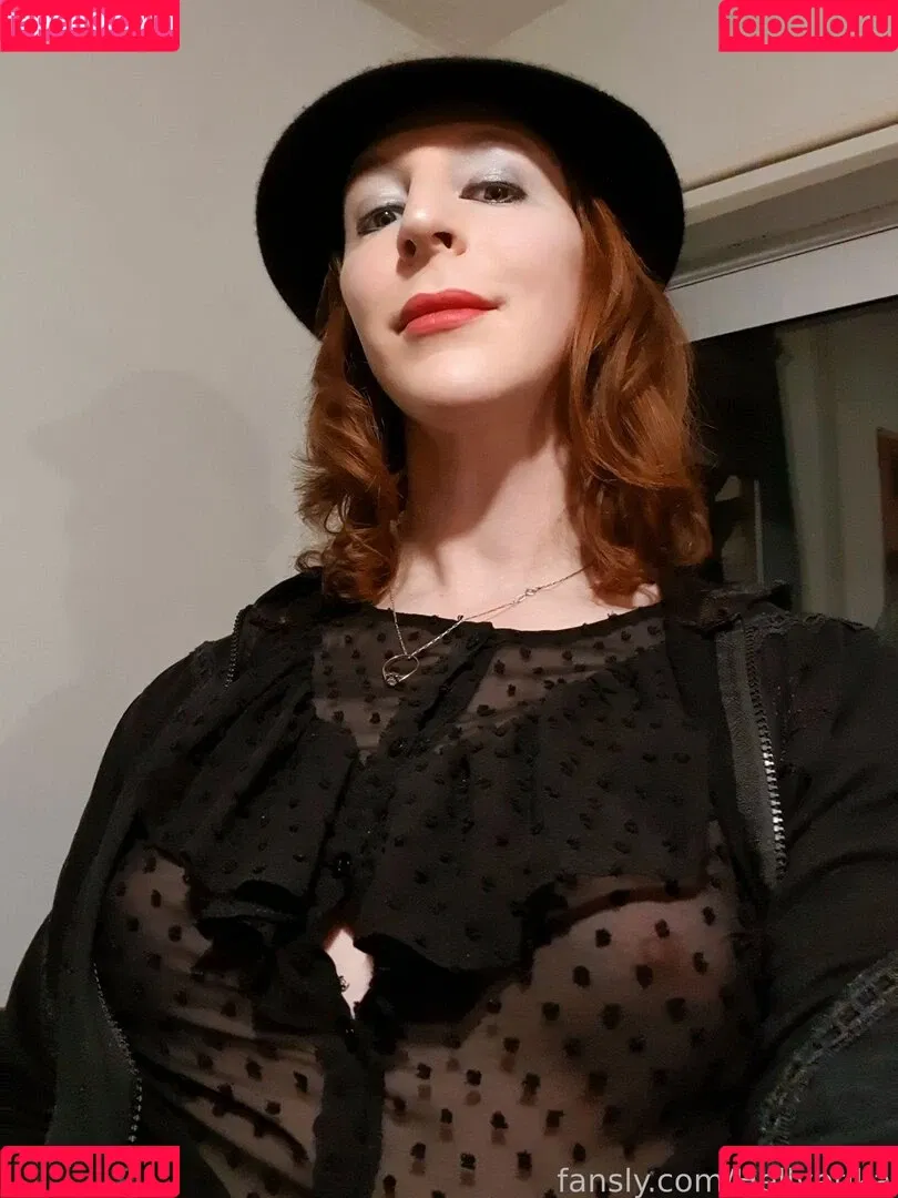 Hellvetika / hellvetikaseraph / hellvetikseraph / https: Onlyfans Photo Gallery 