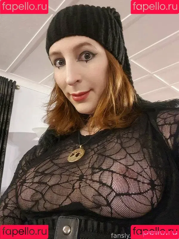 Hellvetika / hellvetikaseraph / hellvetikseraph / https: Onlyfans Photo Gallery 