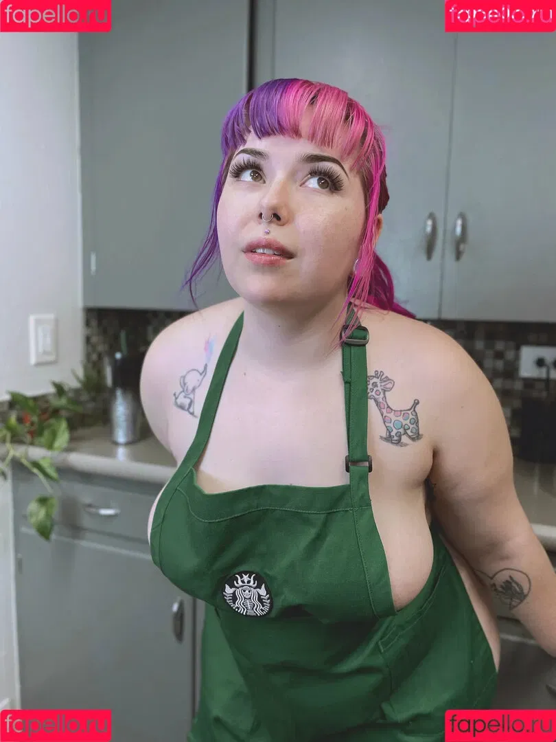 ilychubbygrilz / littlestpigletann Onlyfans Photo Gallery 