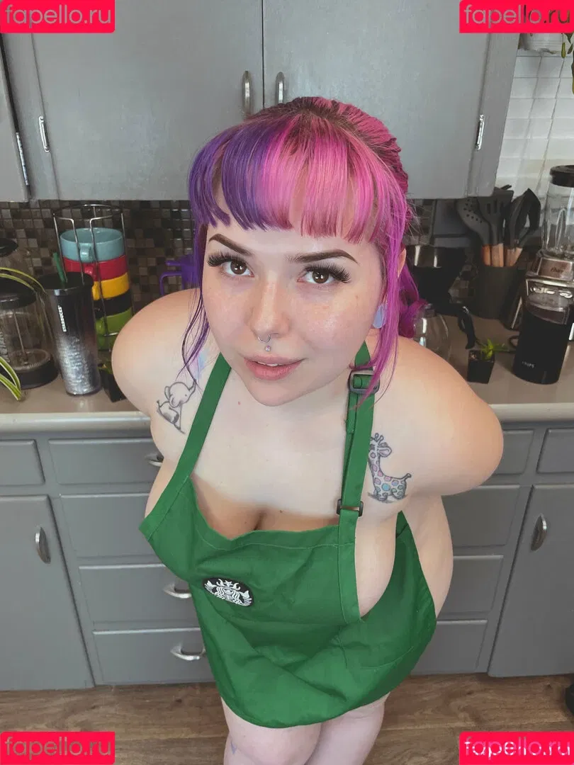 ilychubbygrilz / littlestpigletann Onlyfans Photo Gallery 