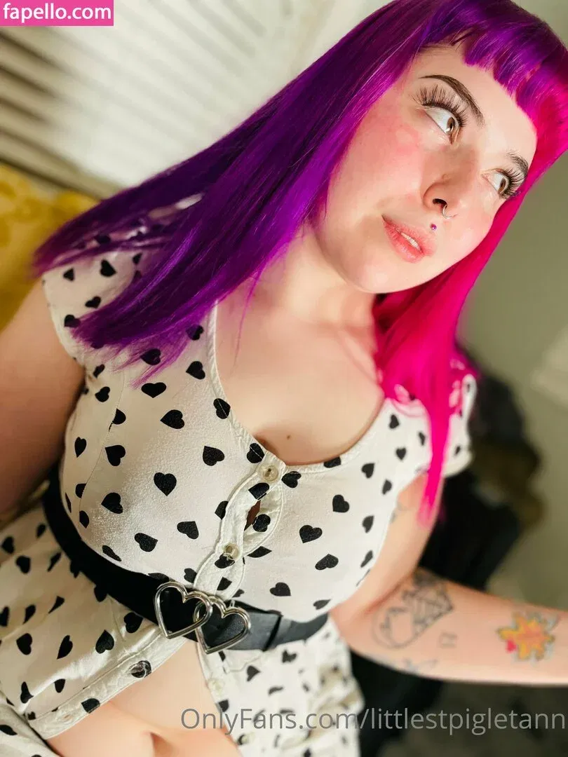 ilychubbygrilz / littlestpigletann Onlyfans Photo Gallery 