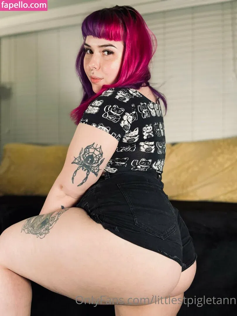 ilychubbygrilz / littlestpigletann Onlyfans Photo Gallery 