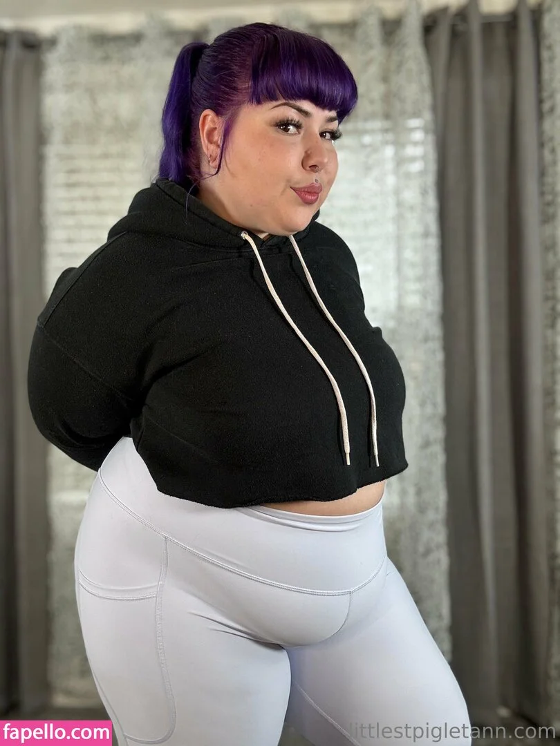 ilychubbygrilz / littlestpigletann Onlyfans Photo Gallery 