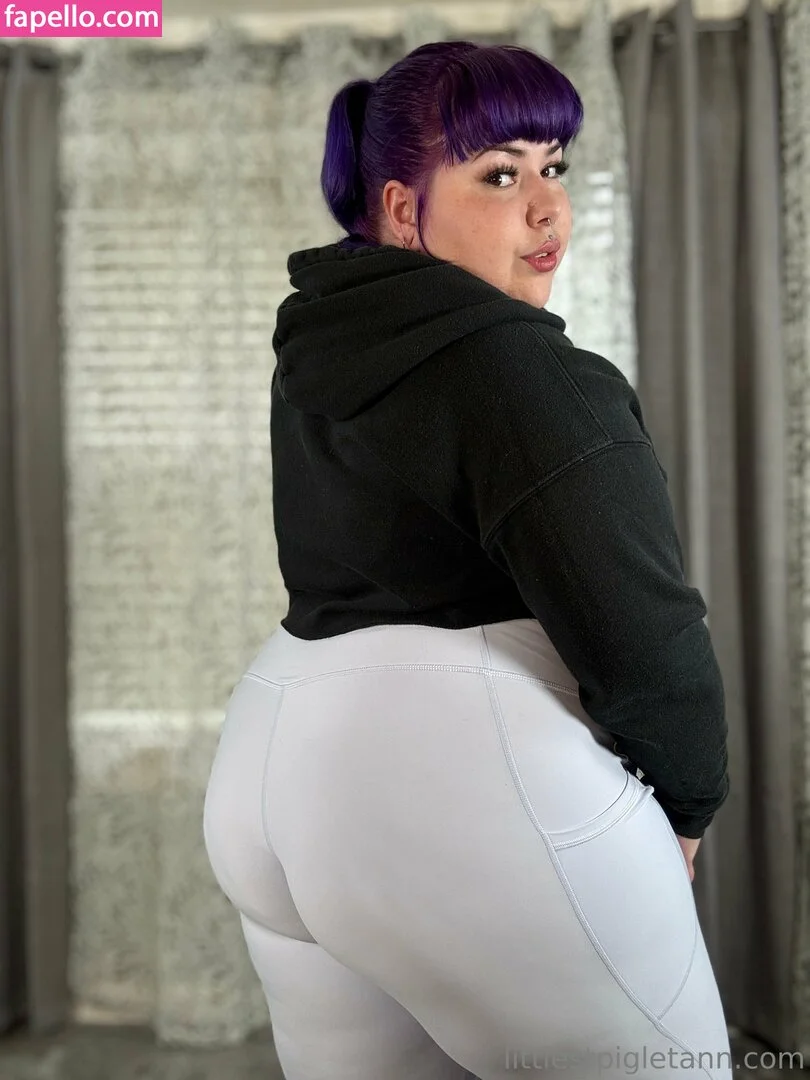 ilychubbygrilz / littlestpigletann Onlyfans Photo Gallery 