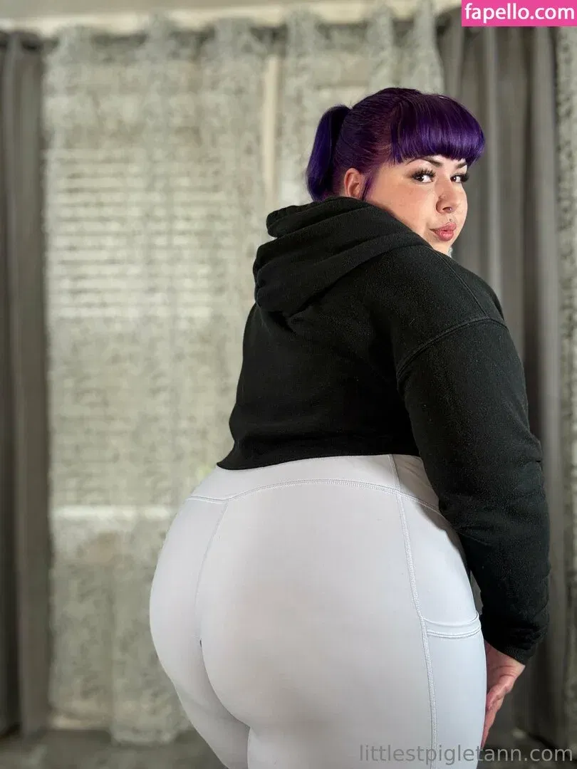 ilychubbygrilz / littlestpigletann Onlyfans Photo Gallery 