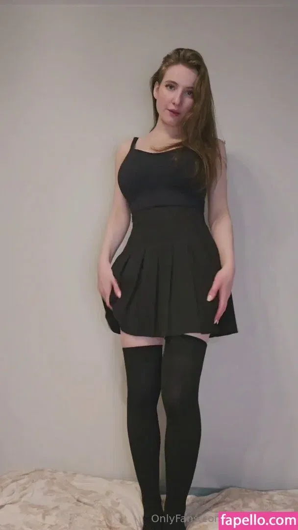 GrettaGrand Onlyfans Photo Gallery 