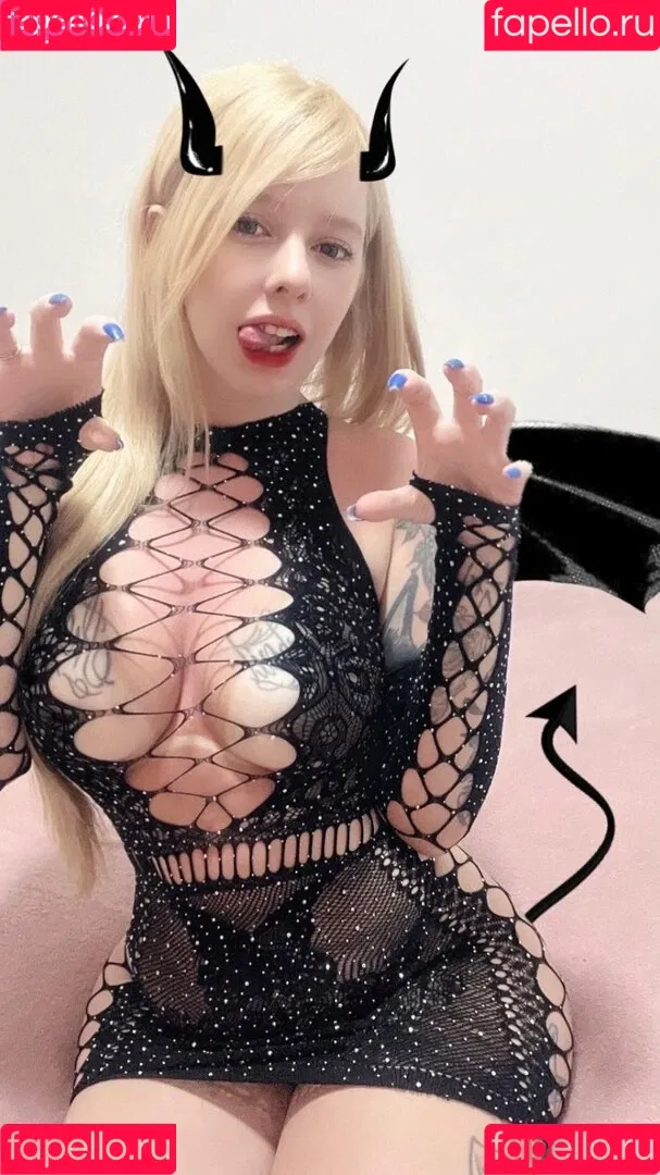 amanda / mandsbeats / mvndss / xmvndsx / xnadiax Onlyfans Photo Gallery 