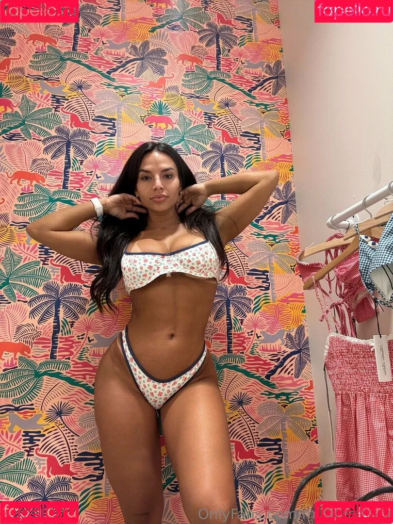 misslunabay Onlyfans Photo Gallery 