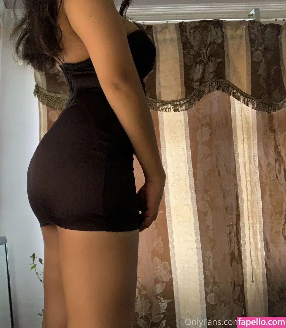 amaliah_com / amaliahab Onlyfans Photo Gallery 