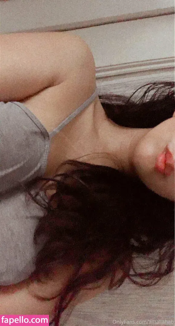 amaliah_com / amaliahab Onlyfans Photo Gallery 