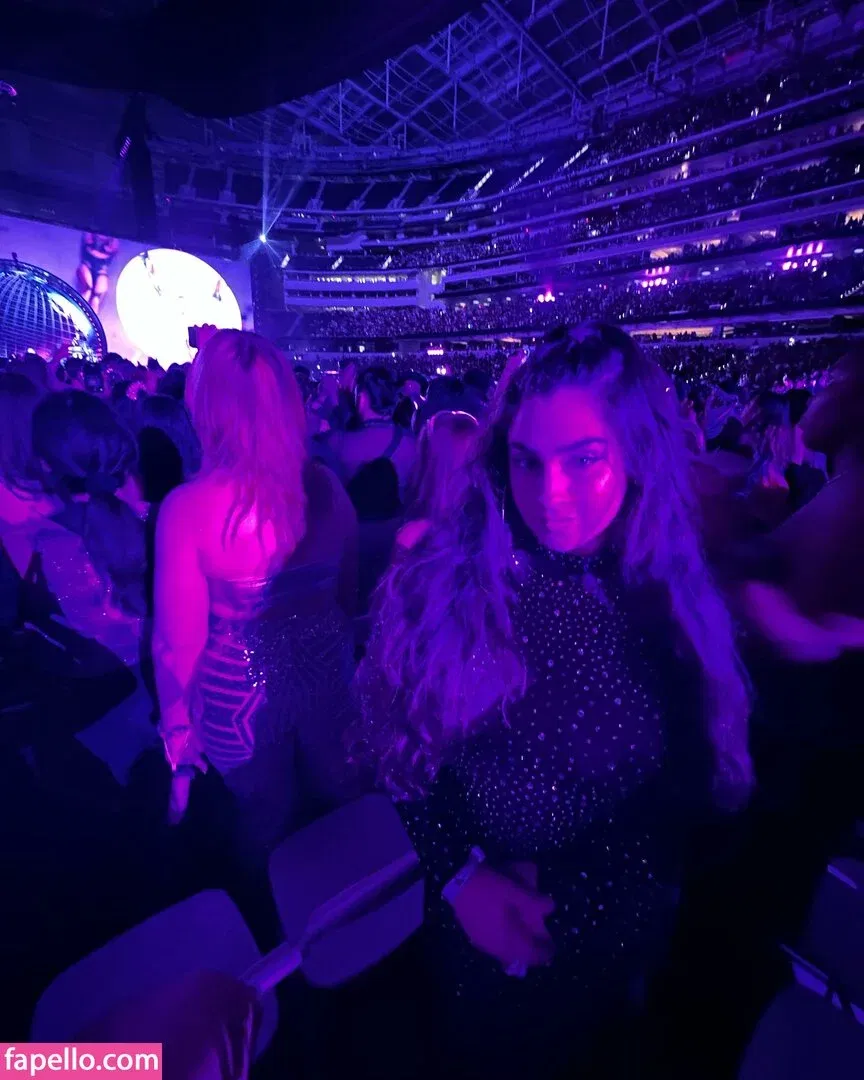 Lauren Jauregui / laurenjauregui Onlyfans Photo Gallery 