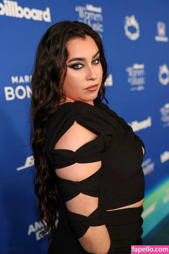 Lauren Jauregui / laurenjauregui Onlyfans Photo Gallery 