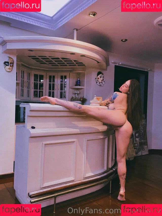 Maru Karv / maru_karvv21 / marukarv Onlyfans Photo Gallery 