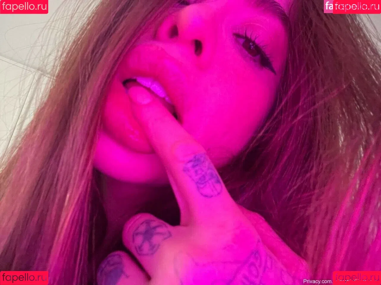 Maru Karv / maru_karvv21 / marukarv Onlyfans Photo Gallery 