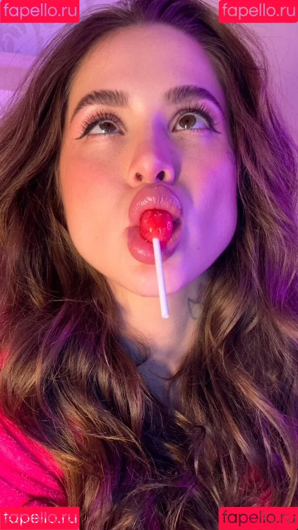 Maru Karv / maru_karvv21 / marukarv Onlyfans Photo Gallery 