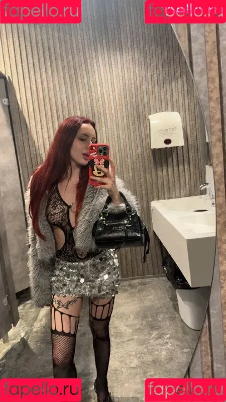 Ece Mendi / ecemendiii / ecemendiixx Onlyfans Photo Gallery 