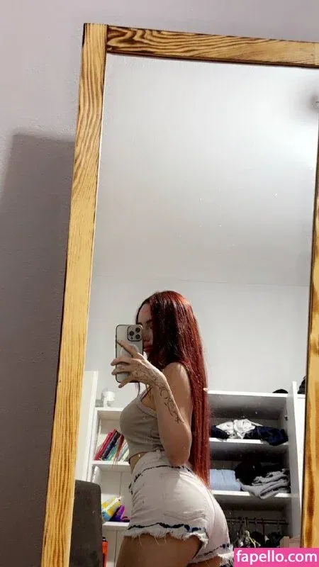 Ece Mendi / ecemendiii / ecemendiixx Onlyfans Photo Gallery 