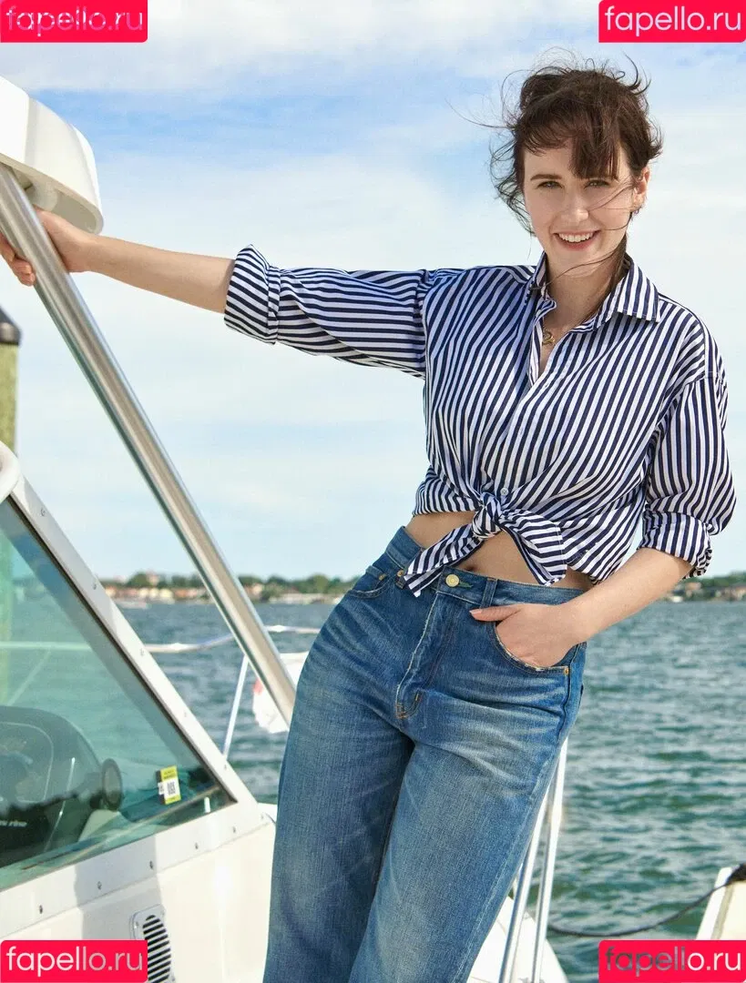 Marvelous Mrs. Maisel / Rachel Brosnahan / rachelbrosnahan Onlyfans Photo Gallery 