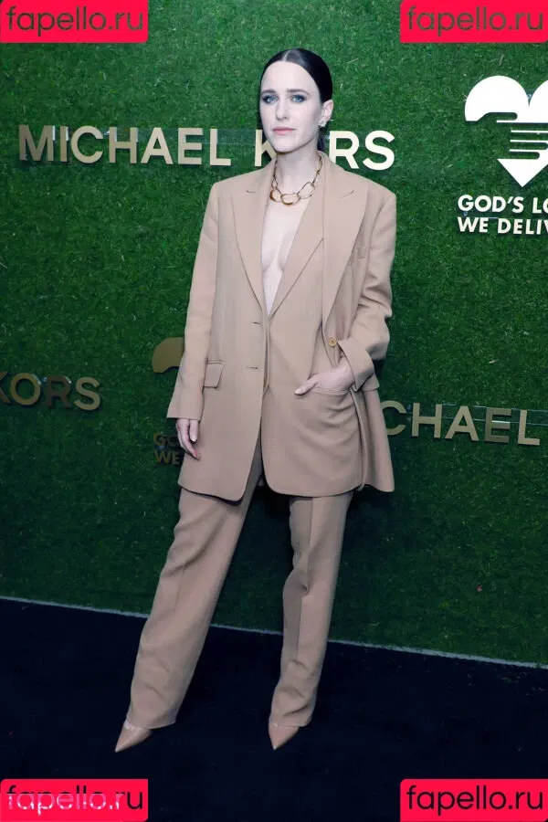 Marvelous Mrs. Maisel / Rachel Brosnahan / rachelbrosnahan Onlyfans Photo Gallery 