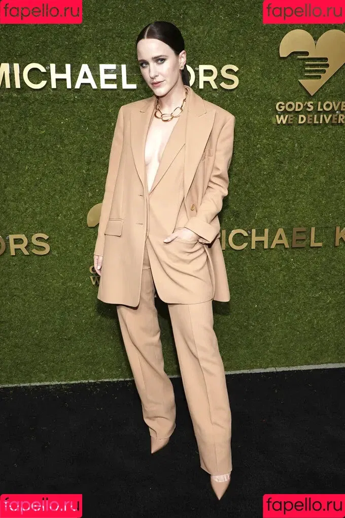 Marvelous Mrs. Maisel / Rachel Brosnahan / rachelbrosnahan Onlyfans Photo Gallery 