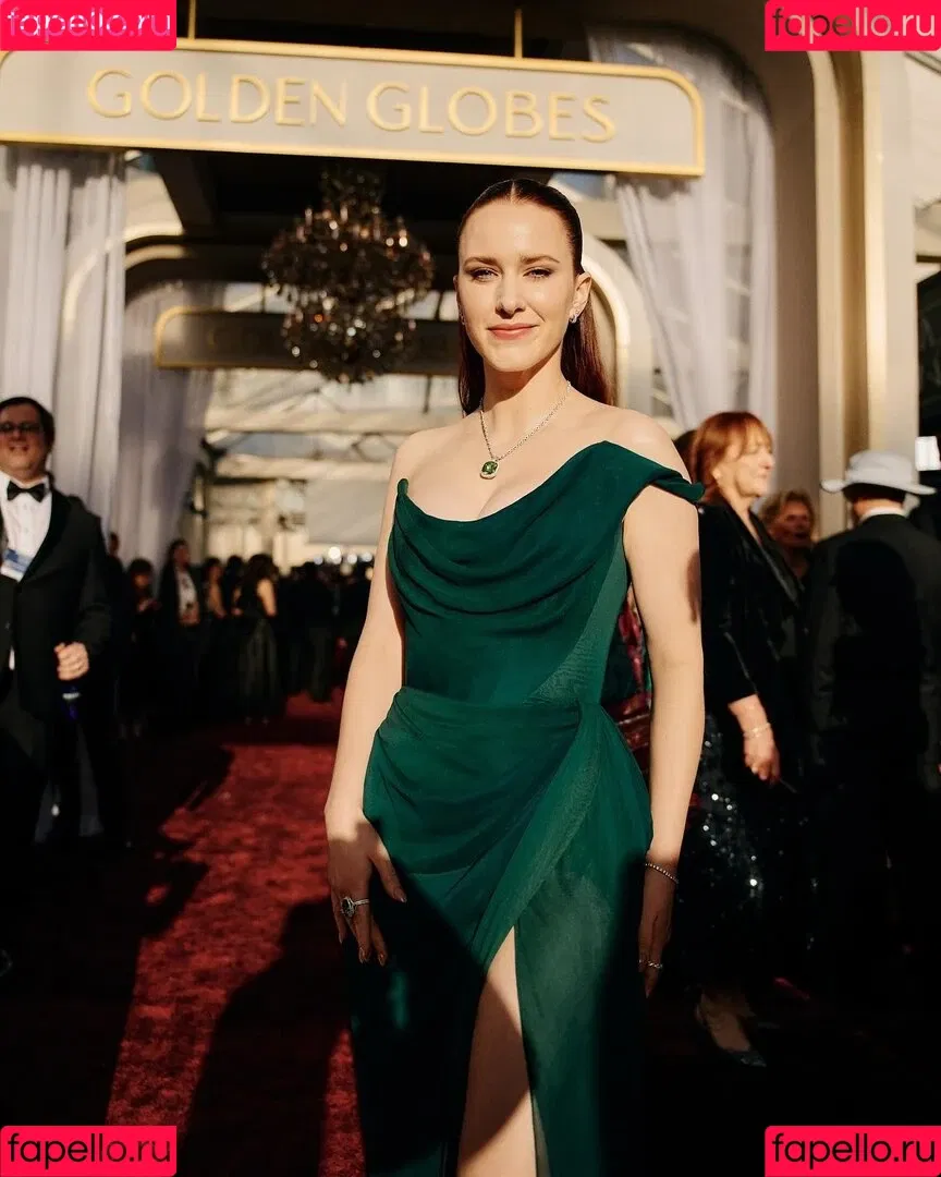 Marvelous Mrs. Maisel / Rachel Brosnahan / rachelbrosnahan Onlyfans Photo Gallery 