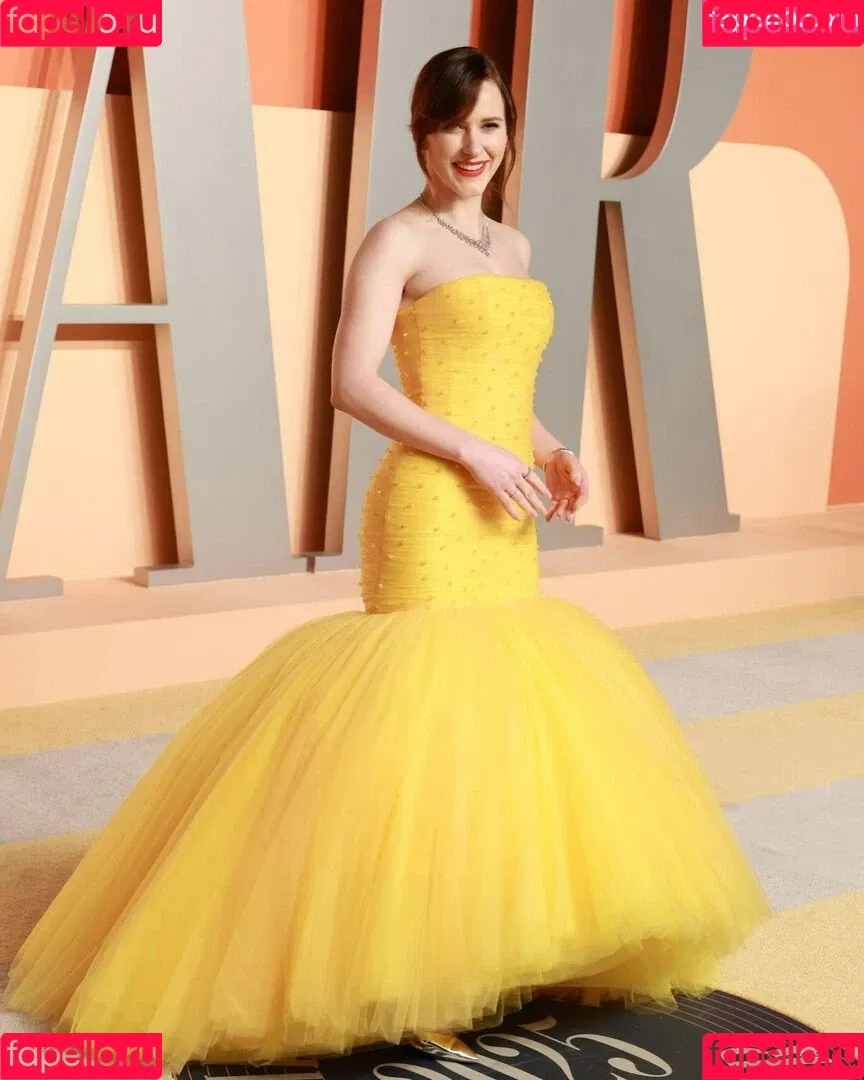 Marvelous Mrs. Maisel / Rachel Brosnahan / rachelbrosnahan Onlyfans Photo Gallery 