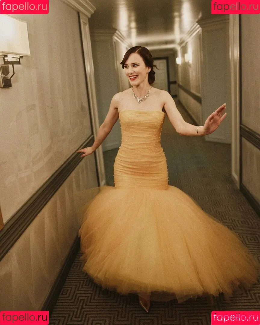Marvelous Mrs. Maisel / Rachel Brosnahan / rachelbrosnahan Onlyfans Photo Gallery 