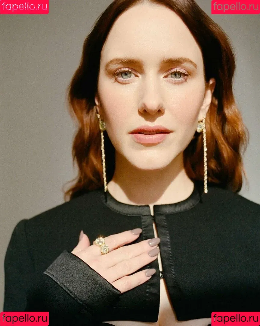 Marvelous Mrs. Maisel / Rachel Brosnahan / rachelbrosnahan Onlyfans Photo Gallery 