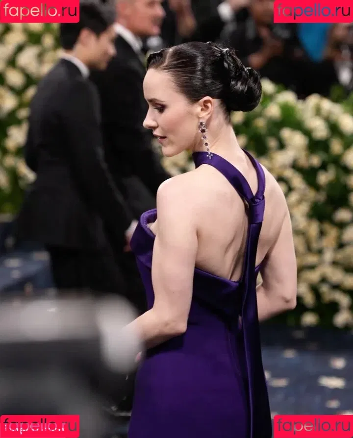 Marvelous Mrs. Maisel / Rachel Brosnahan / rachelbrosnahan Onlyfans Photo Gallery 
