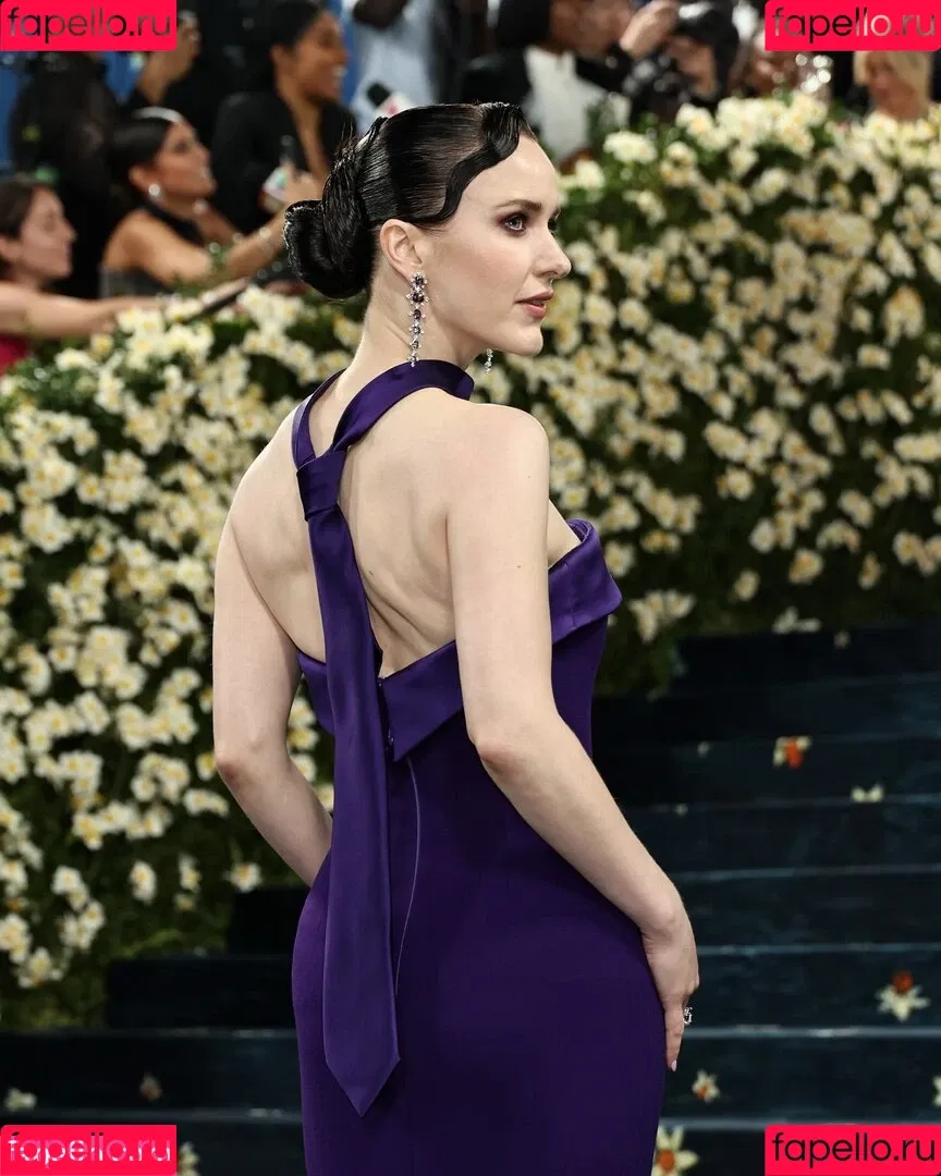 Marvelous Mrs. Maisel / Rachel Brosnahan / rachelbrosnahan Onlyfans Photo Gallery 