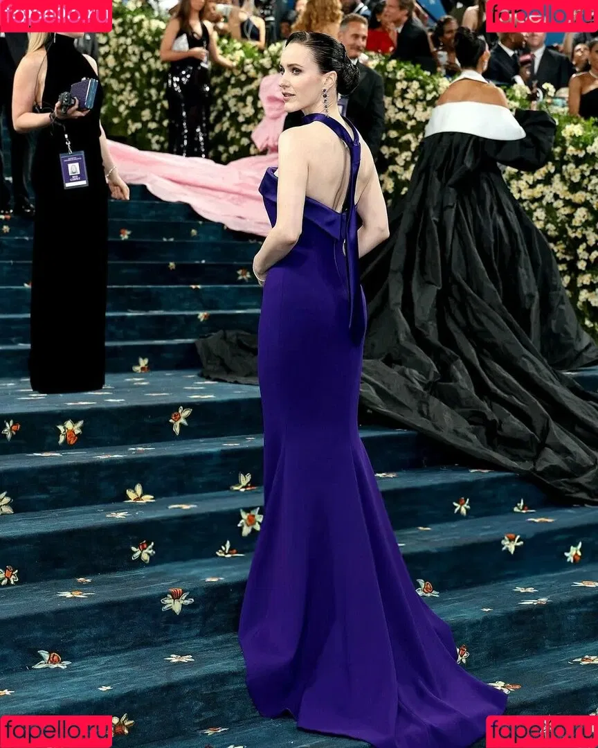 Marvelous Mrs. Maisel / Rachel Brosnahan / rachelbrosnahan Onlyfans Photo Gallery 