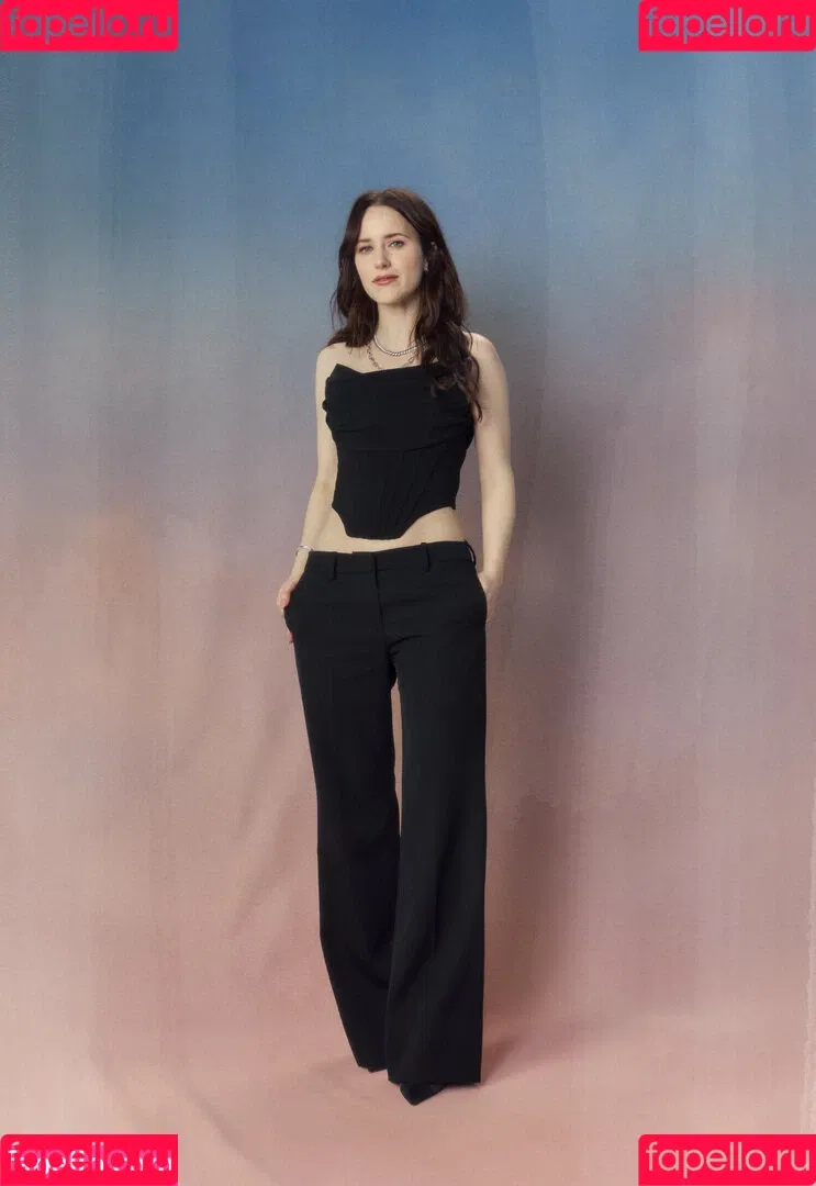Marvelous Mrs. Maisel / Rachel Brosnahan / rachelbrosnahan Onlyfans Photo Gallery 