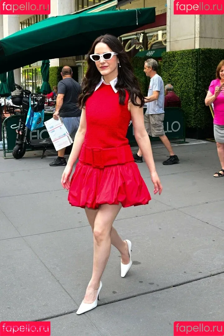 Marvelous Mrs. Maisel / Rachel Brosnahan / rachelbrosnahan Onlyfans Photo Gallery 