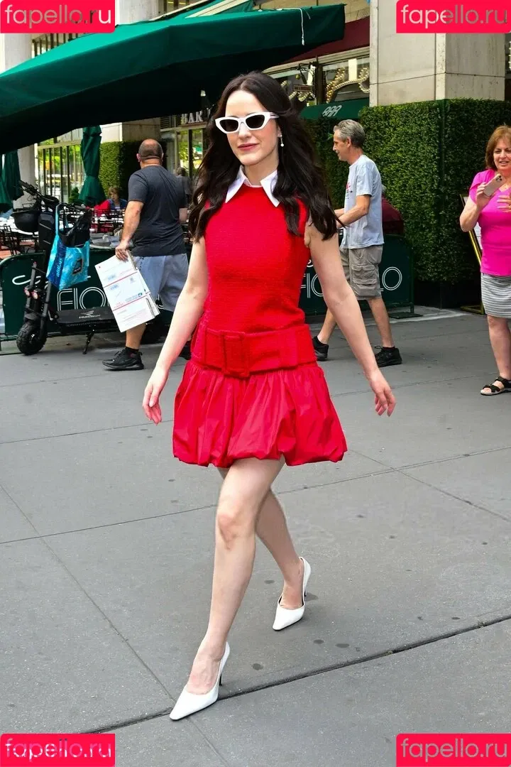 Marvelous Mrs. Maisel / Rachel Brosnahan / rachelbrosnahan Onlyfans Photo Gallery 