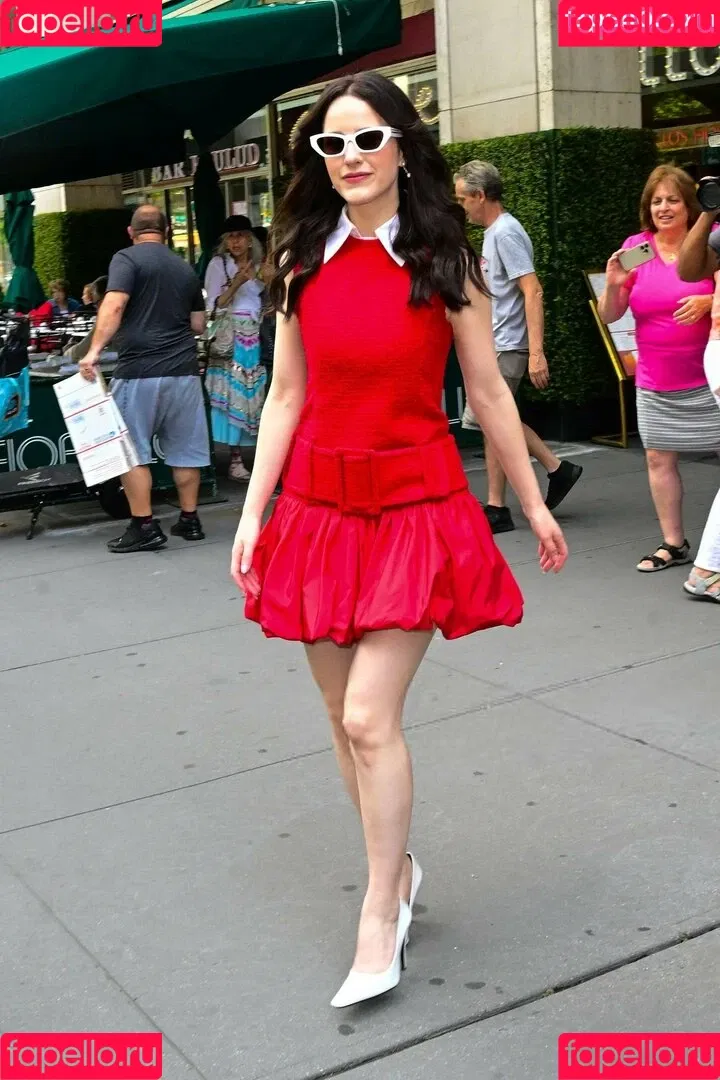 Marvelous Mrs. Maisel / Rachel Brosnahan / rachelbrosnahan Onlyfans Photo Gallery 