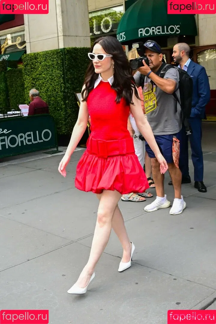 Marvelous Mrs. Maisel / Rachel Brosnahan / rachelbrosnahan Onlyfans Photo Gallery 