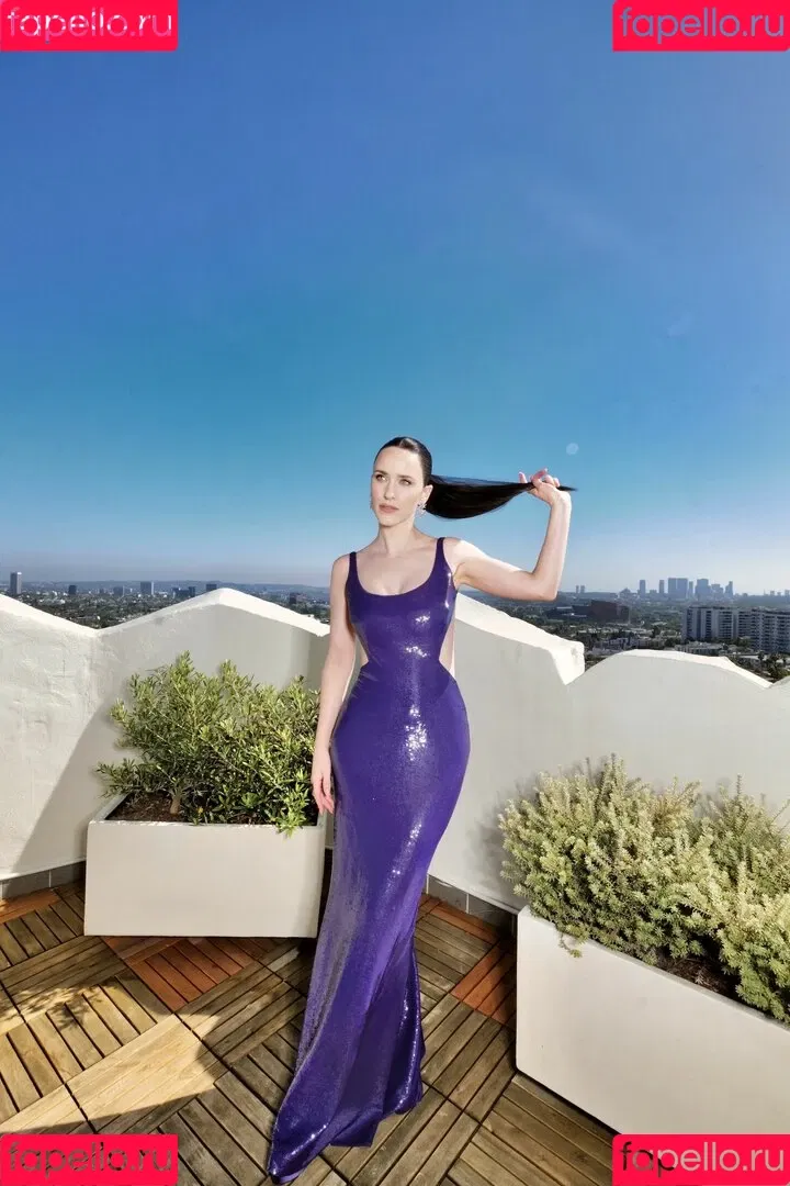 Marvelous Mrs. Maisel / Rachel Brosnahan / rachelbrosnahan Onlyfans Photo Gallery 