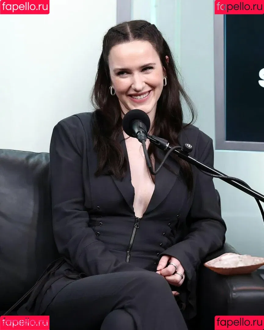 Marvelous Mrs. Maisel / Rachel Brosnahan / rachelbrosnahan Onlyfans Photo Gallery 