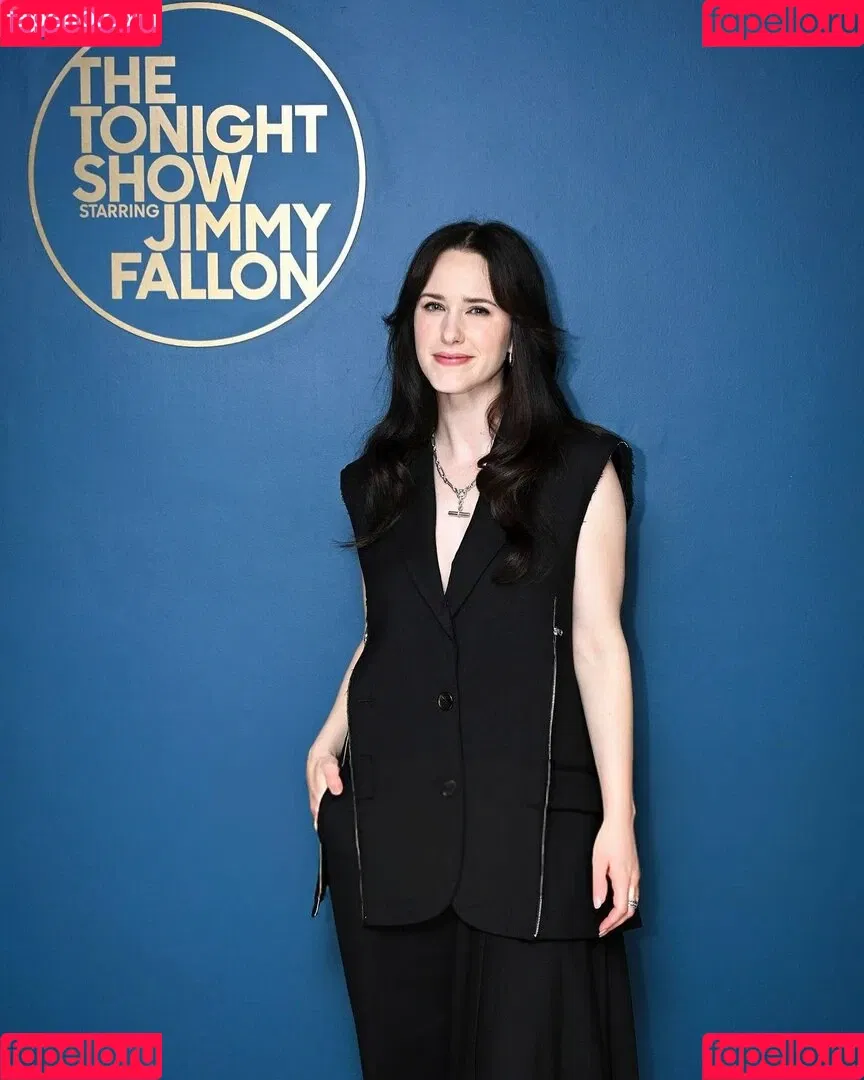 Marvelous Mrs. Maisel / Rachel Brosnahan / rachelbrosnahan Onlyfans Photo Gallery 