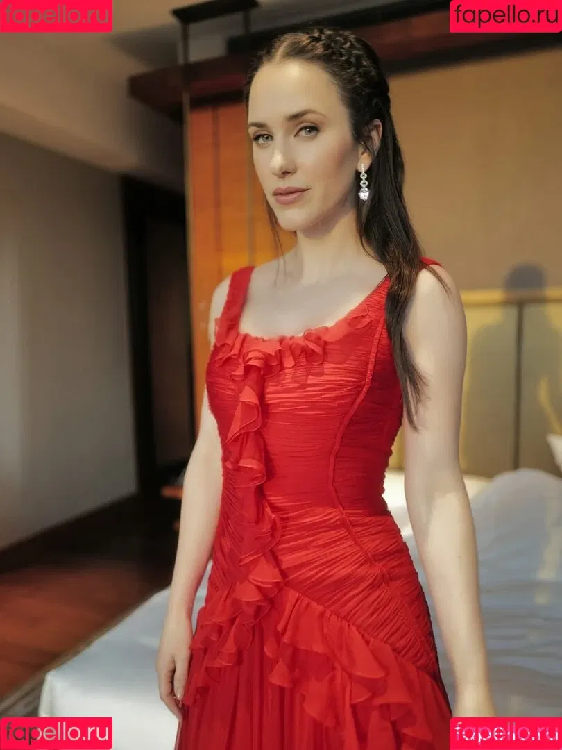 Marvelous Mrs. Maisel / Rachel Brosnahan / rachelbrosnahan Onlyfans Photo Gallery 