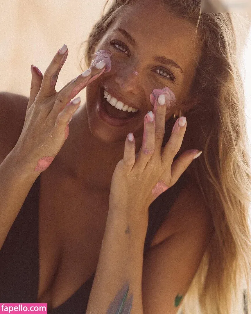 Magui Corceiro / magui_corceiro Onlyfans Photo Gallery 