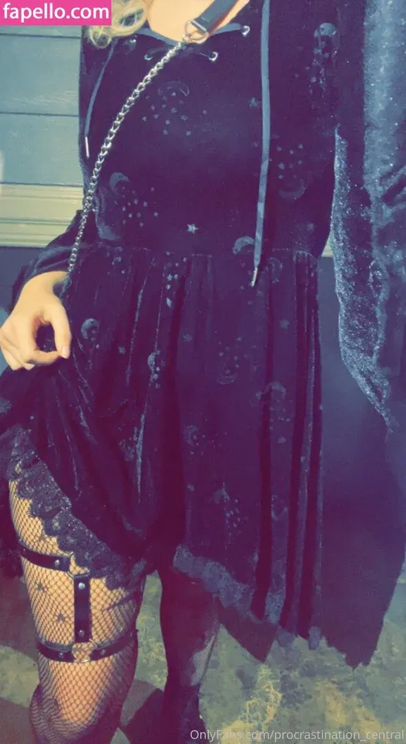 procrastination_central Onlyfans Photo Gallery 