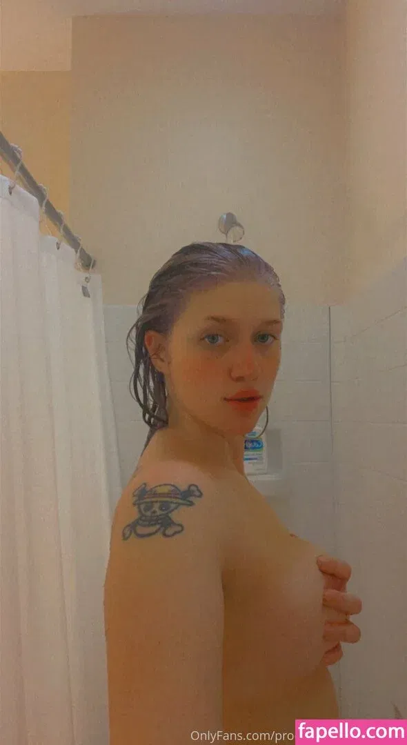 procrastination_central Onlyfans Photo Gallery 