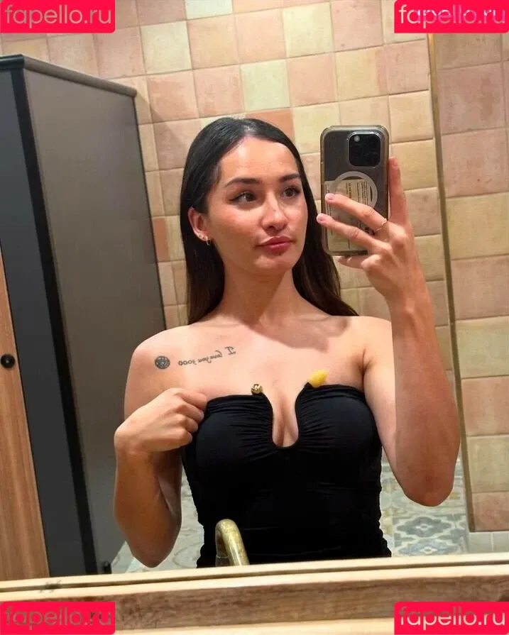 JenTCC / jentccyt / thejenblanco Onlyfans Photo Gallery 