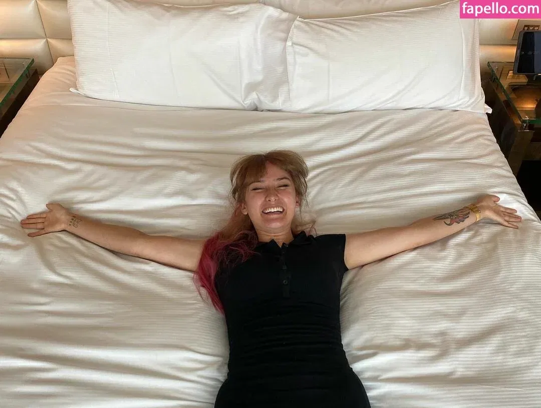 JenTCC / jentccyt / thejenblanco Onlyfans Photo Gallery 