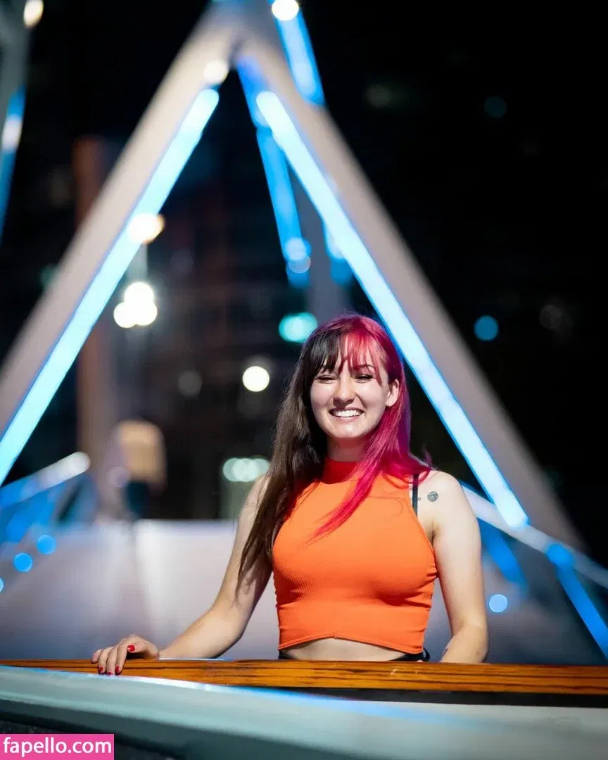 JenTCC / jentccyt / thejenblanco Onlyfans Photo Gallery 