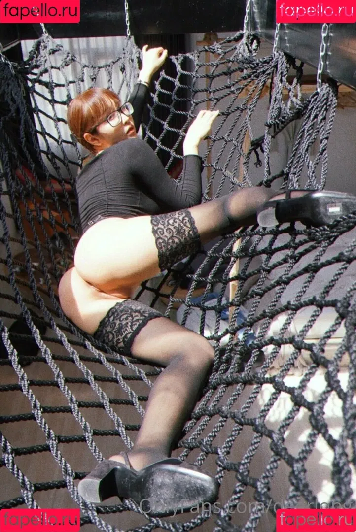 Deerlong / arisahomgroon Onlyfans Photo Gallery 